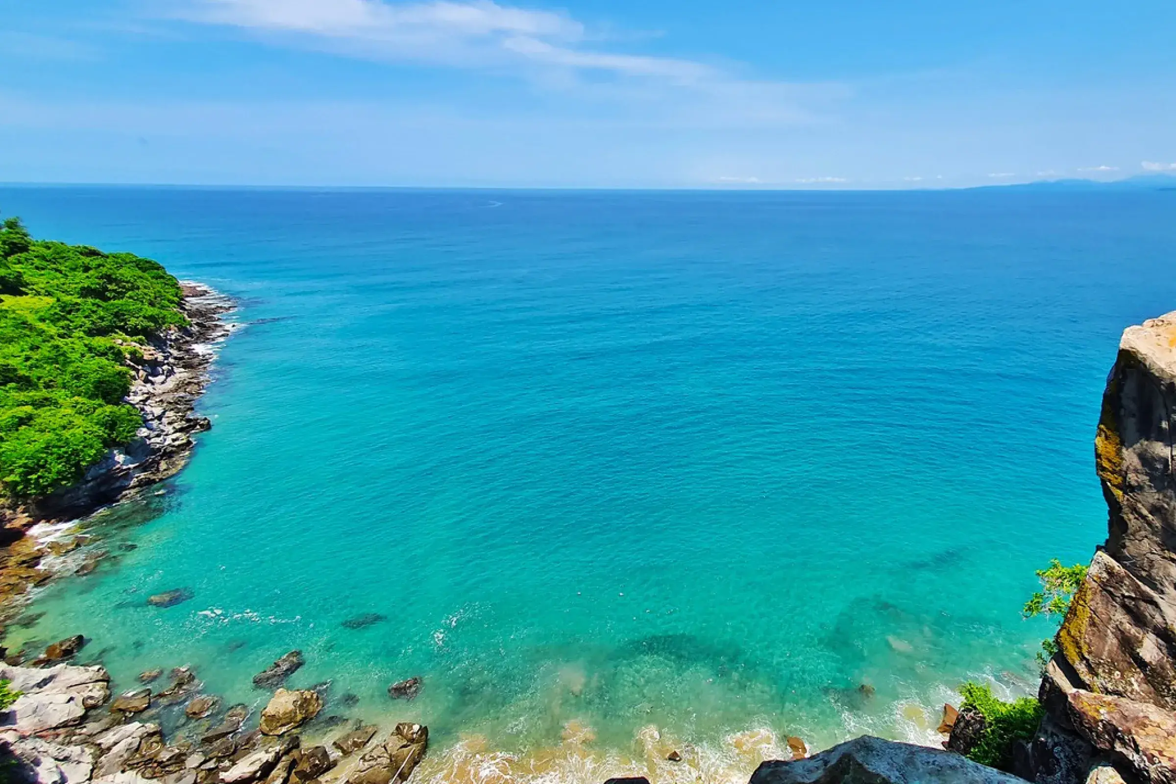 vista-del-mar-de-los-ayala