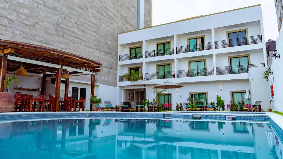 foto-completa-de-las-instalaciones-de-hotel-santa-martha-bungalows