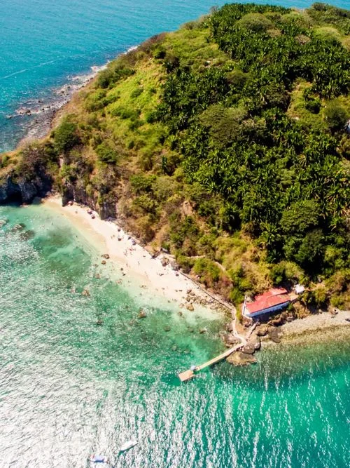 vista-panoramica-de-las-playas-de-los-ayala-nayarit